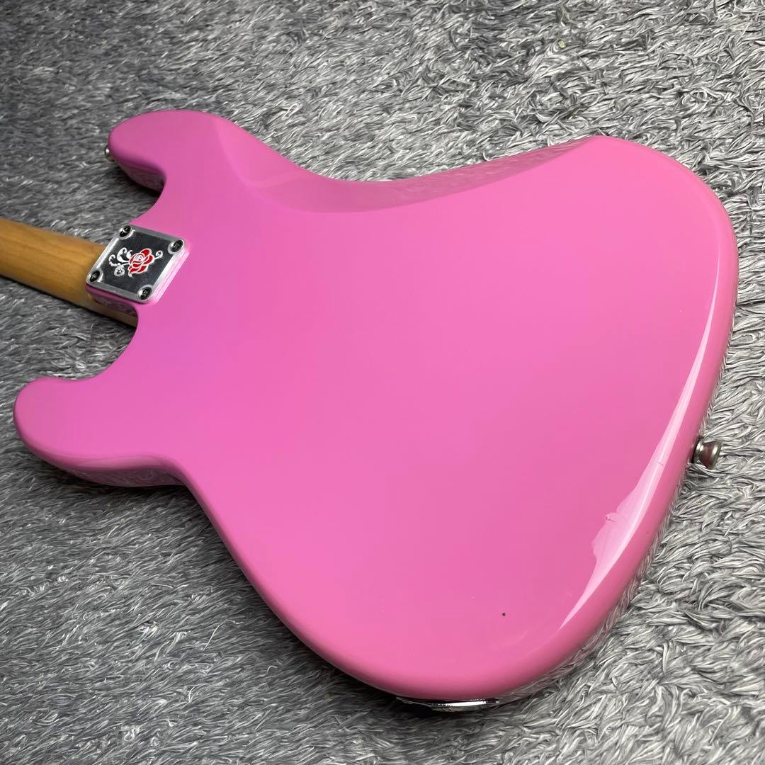 GYPSY ROSE エレキベース - メルカリ