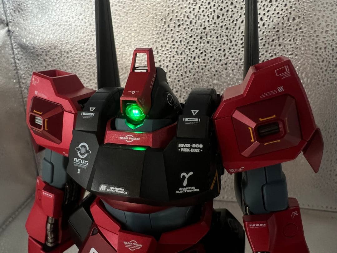 MGリック・ディアス (クワトロ・バジーナカラー) 完成品(LED電飾)