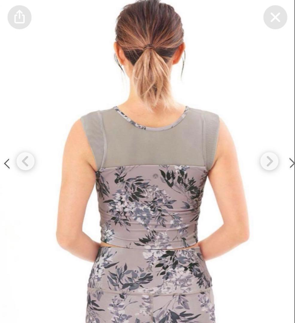 juliy様 SUKALA cozy プリントノースリブブラトップ&レギンス