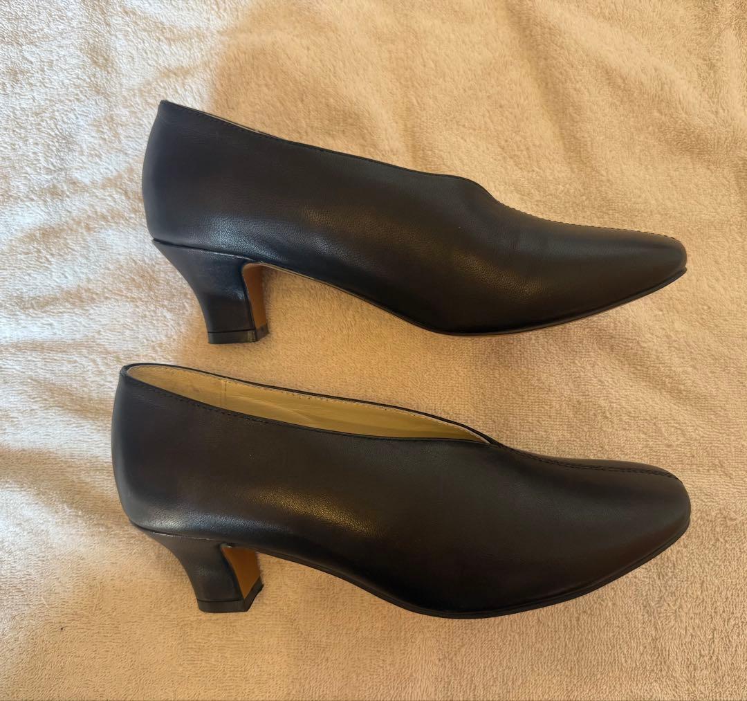 REMME / レメ / レザーパンプス（ブラック） 23.5cm