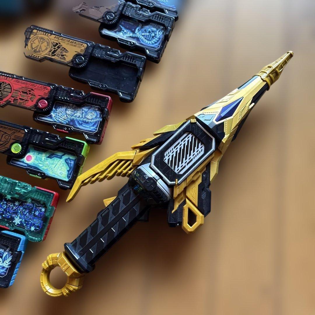 BANDAI 仮面ライダーゼロワンエイムズショットライザー　 プログライズキー