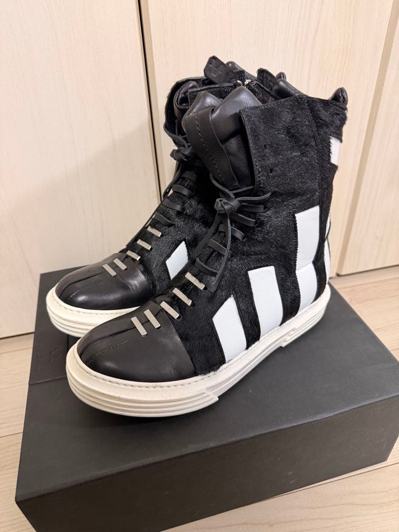 オ*☆様 T.M.Revolution 西川貴教着用 スニーカー artsela