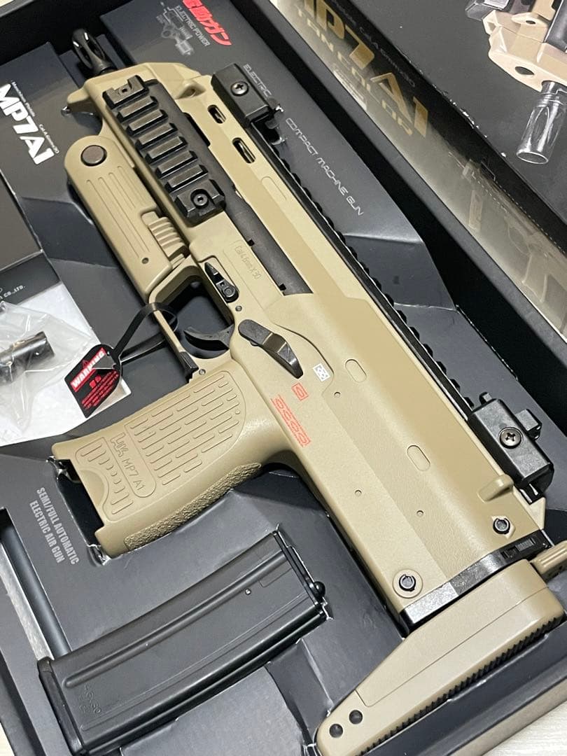東京マルイ 電動ガン MP7A1 タンカラー バッテリーなし