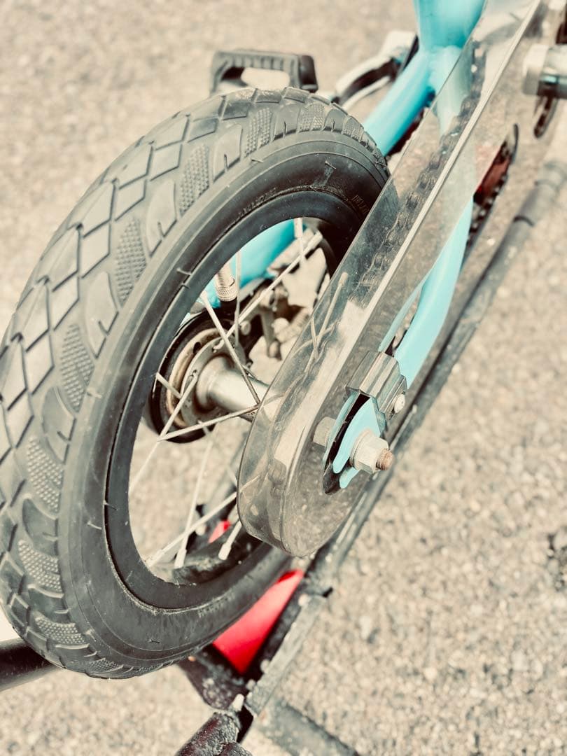 美品】へんしんバイク2 12インチ パステルブルー ペダル装着済み