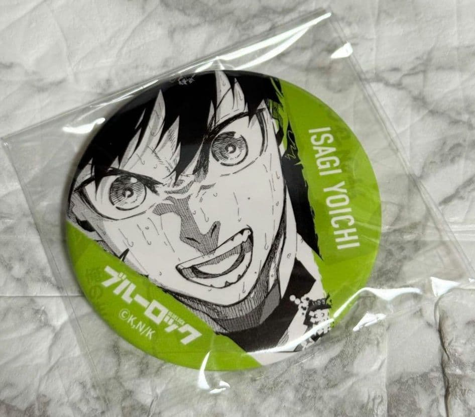 ブルーロック 伊勢丹 缶バッジ 潔世一 - メルカリ