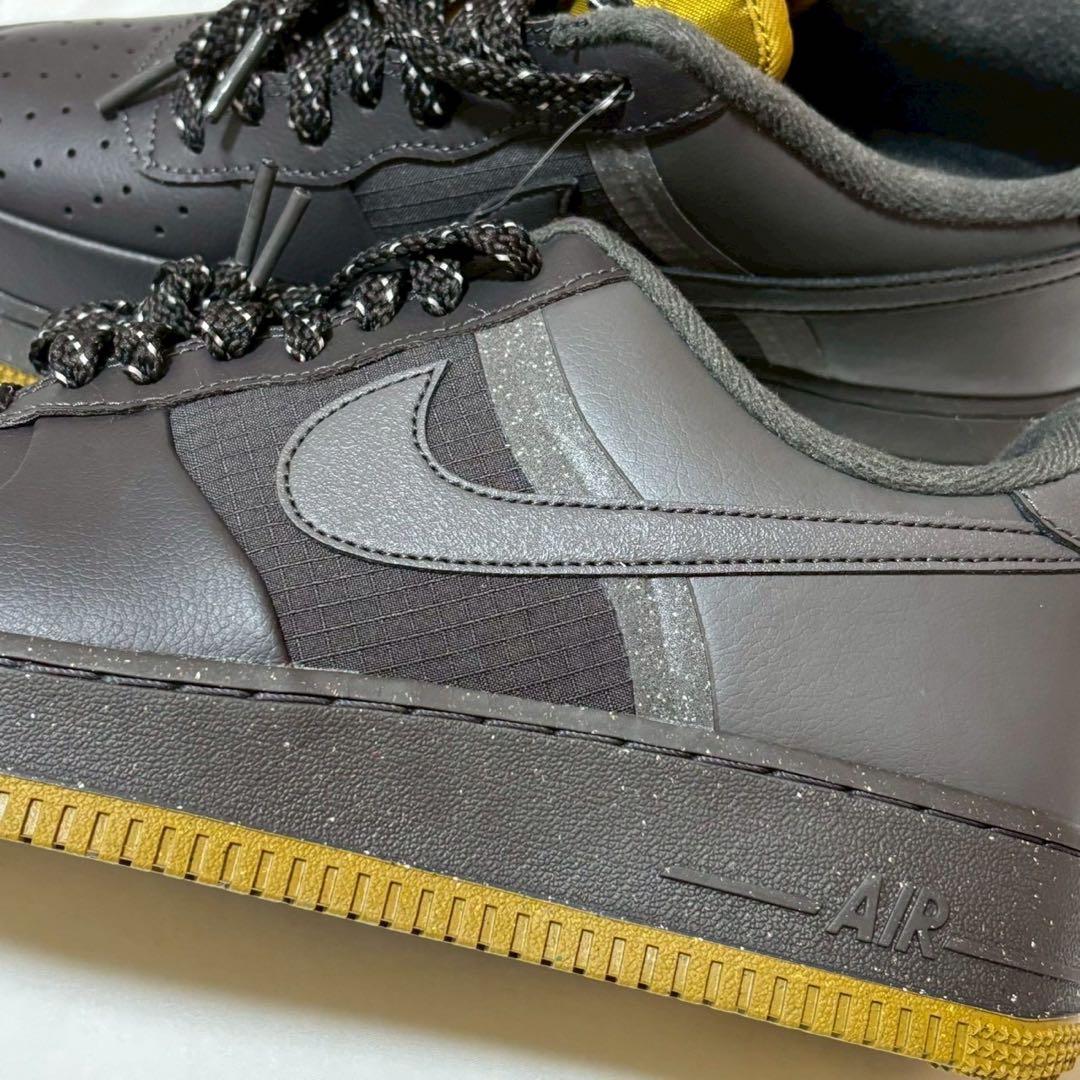 靴 27.5cm NIKE AIR FORCE 1 '07 LV8 FB8877