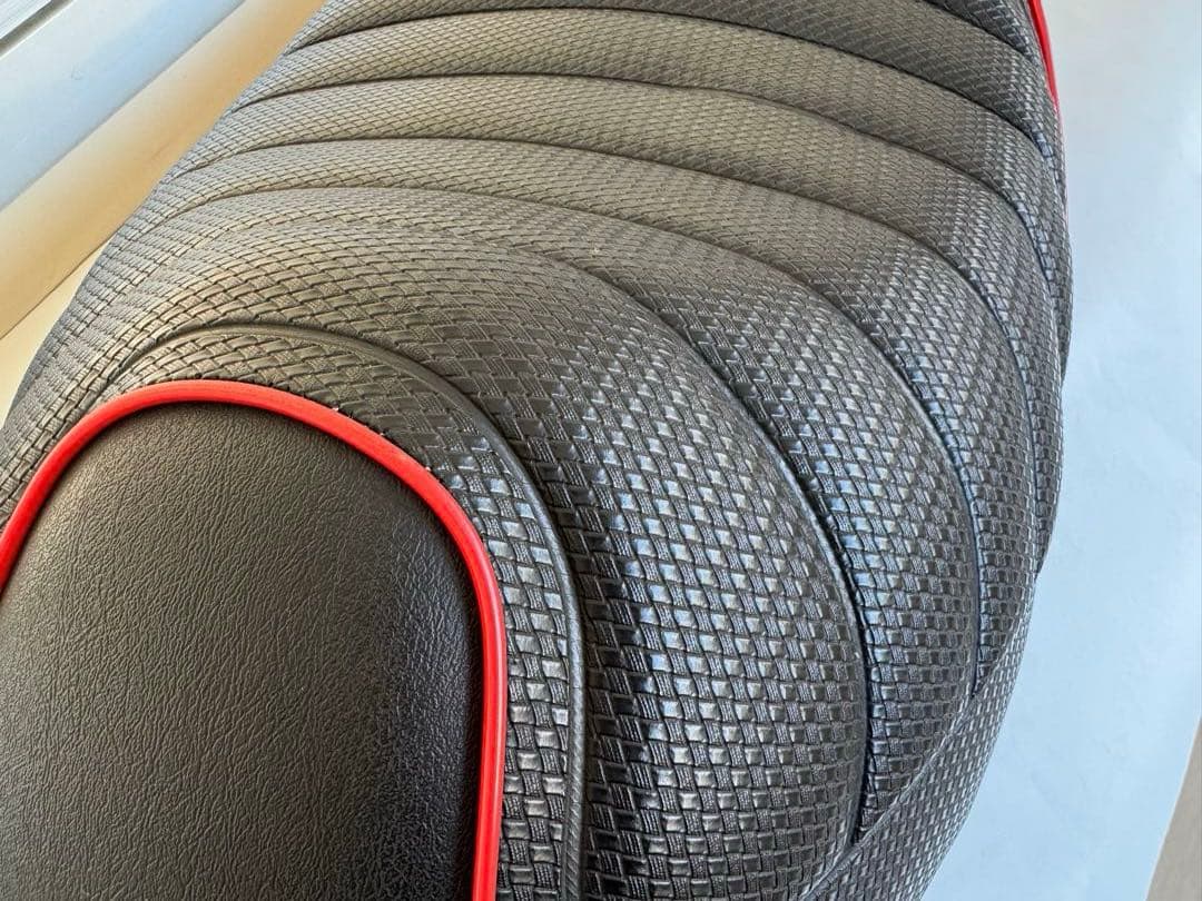 グランドアクシス100 3cmローダウンシート DCR製 期間限定お値下げ中