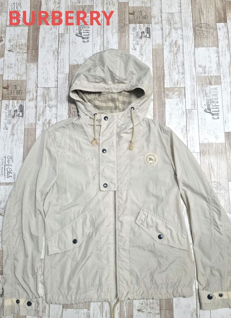 バーバリーブラックレーベル ナイロンジャケット M ベージュ ノバ