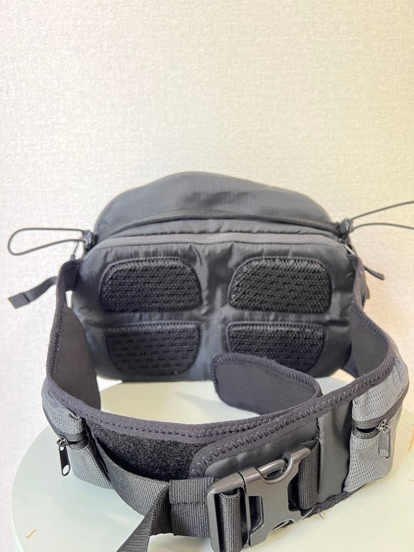 Oakley Seeker Traverse RC Hip Pack - メルカリ