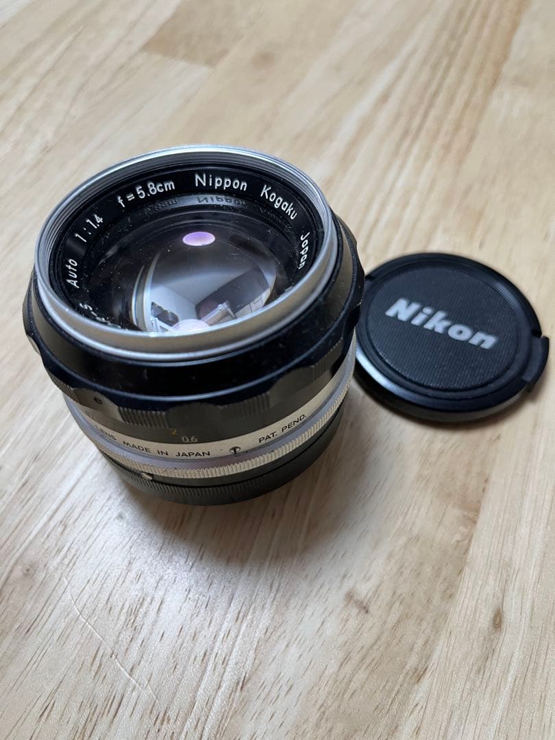 NIKKORレンズ　プー レンズフード NIKKOR Z 28mm f/2.8 , 40mm f/2 レンズ対応 (メタル