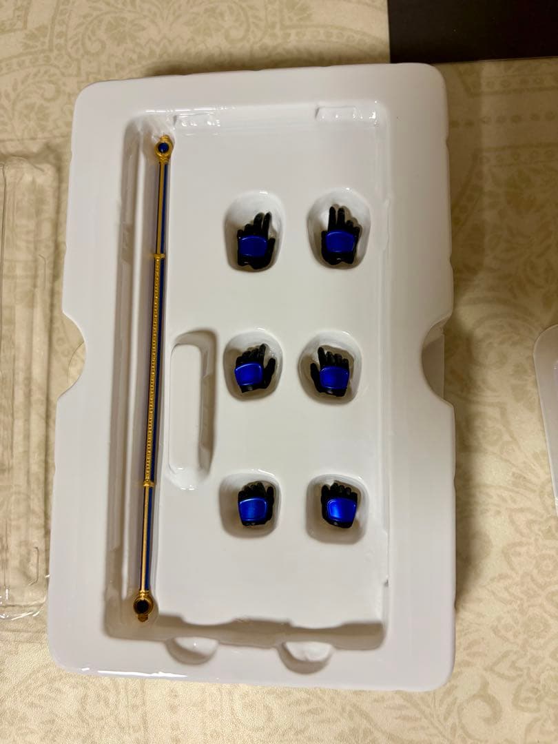 真骨彫 仮面ライダークウガ ドラゴンフォーム　フィギュア