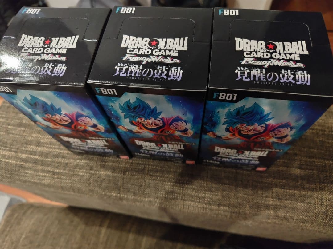 ドラゴンボール　覚醒の鼓動　テープ付き　３box