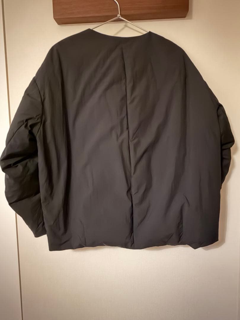 ステッチレス ノーカラー ダウンコート -撥水-