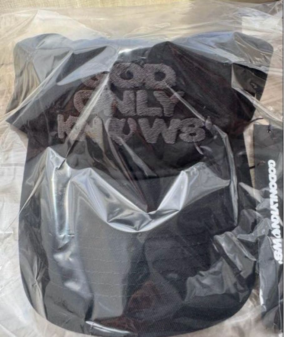 岩田剛典 GOD ONLY KNOWS キャップブラック