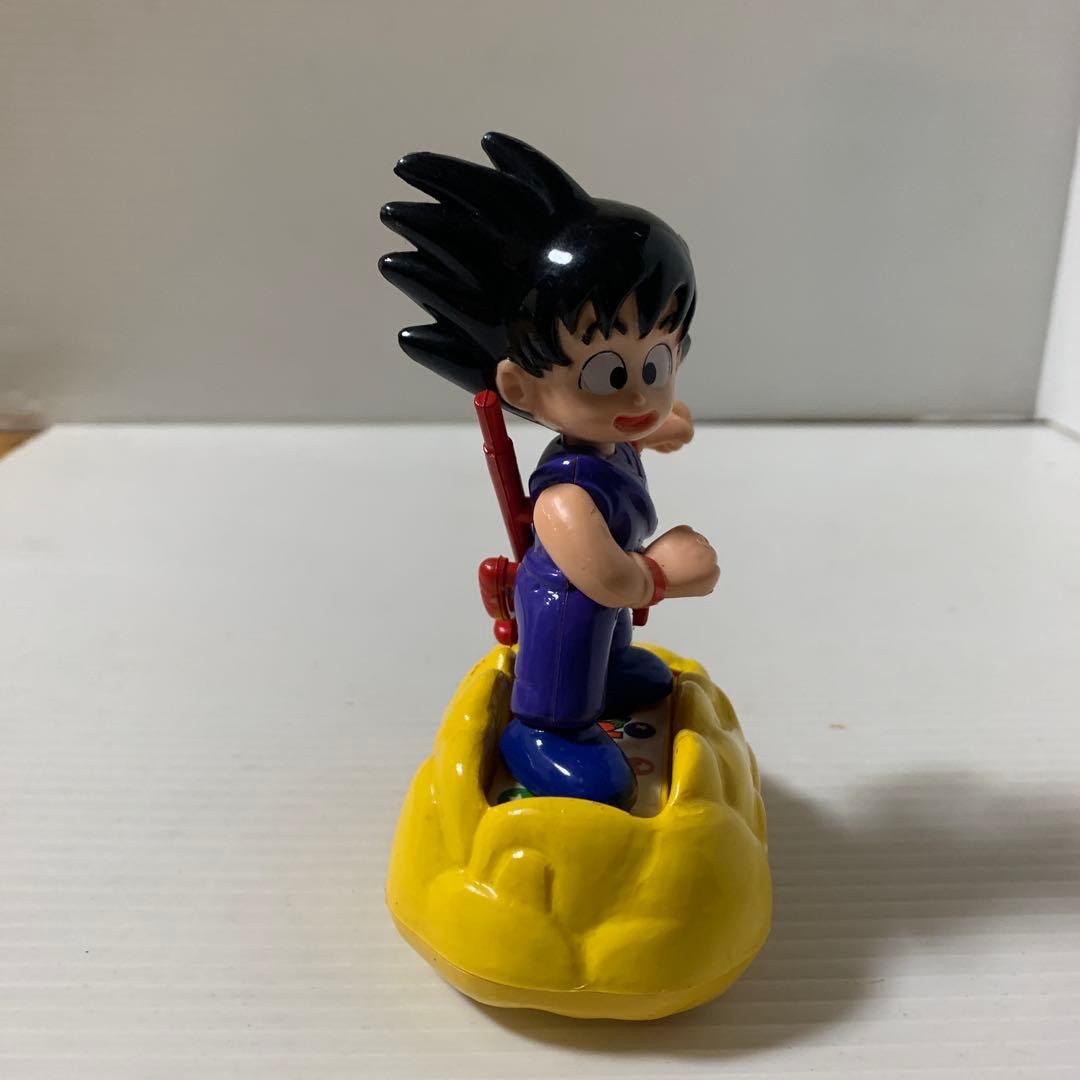 当時物　ドラゴンボール 孫悟空 フィギュア 筋斗雲に乗ってます