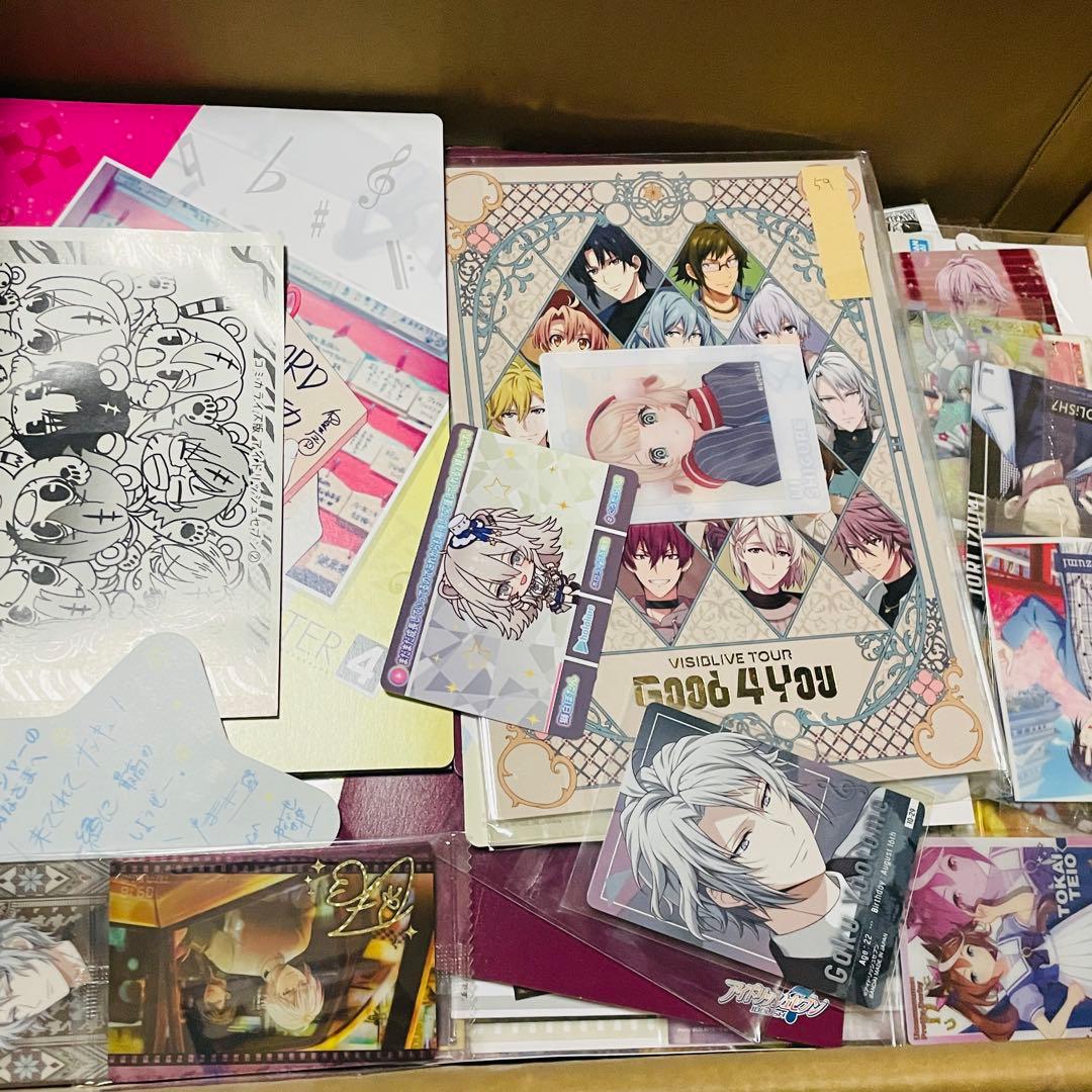 ノンジャンルアニメ紙物雑貨約580個まとめ売り　大量セット