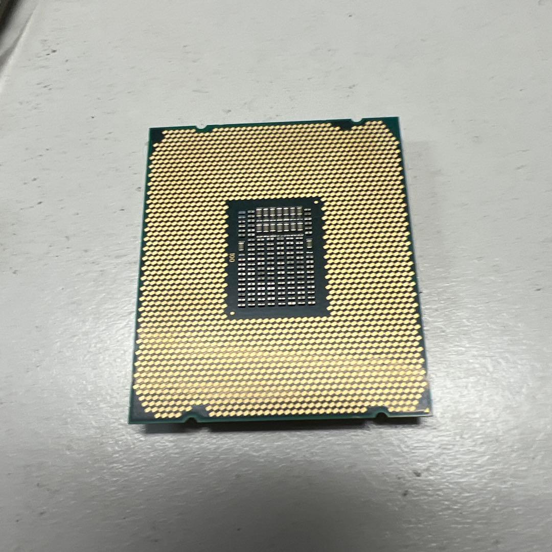 CPU Intel Core i9-9980XE 3.00GHz CPU