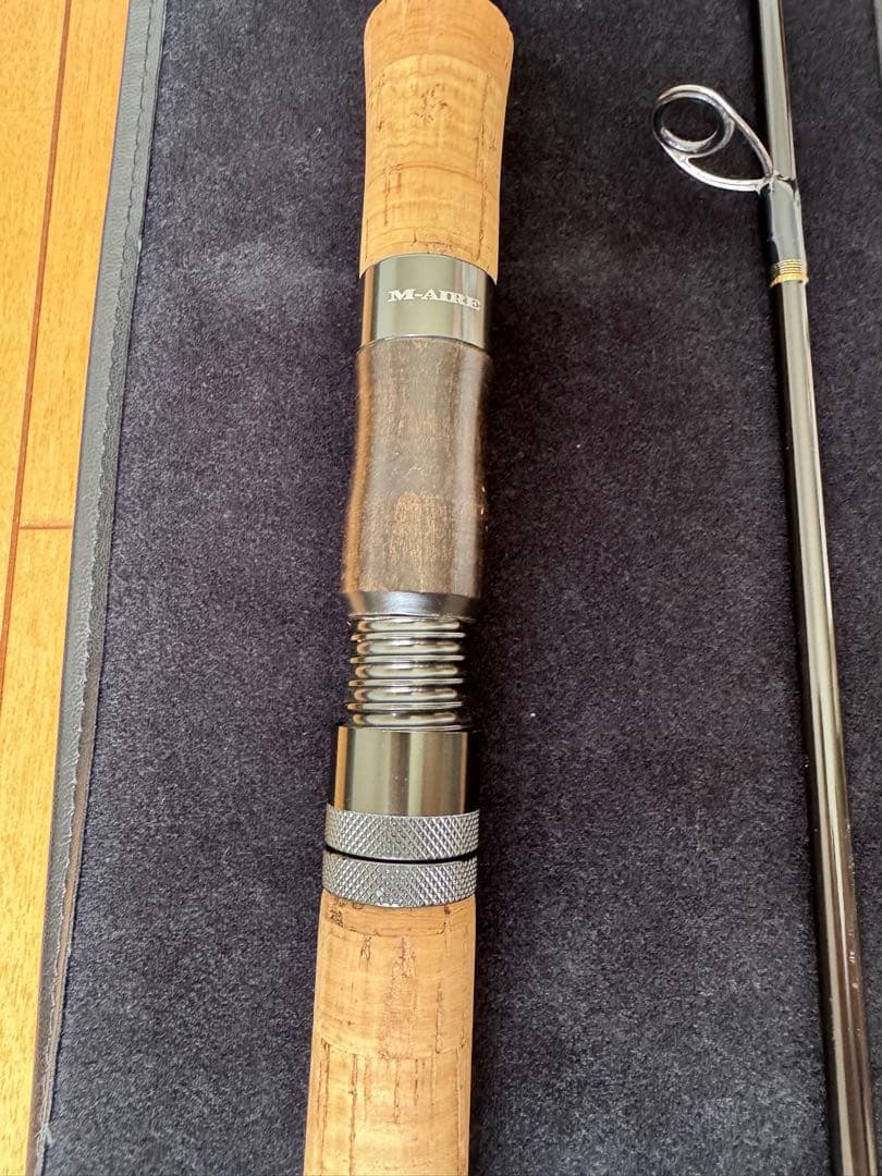 エム・アイレ　トゥルーチャボロン　92XH-SV