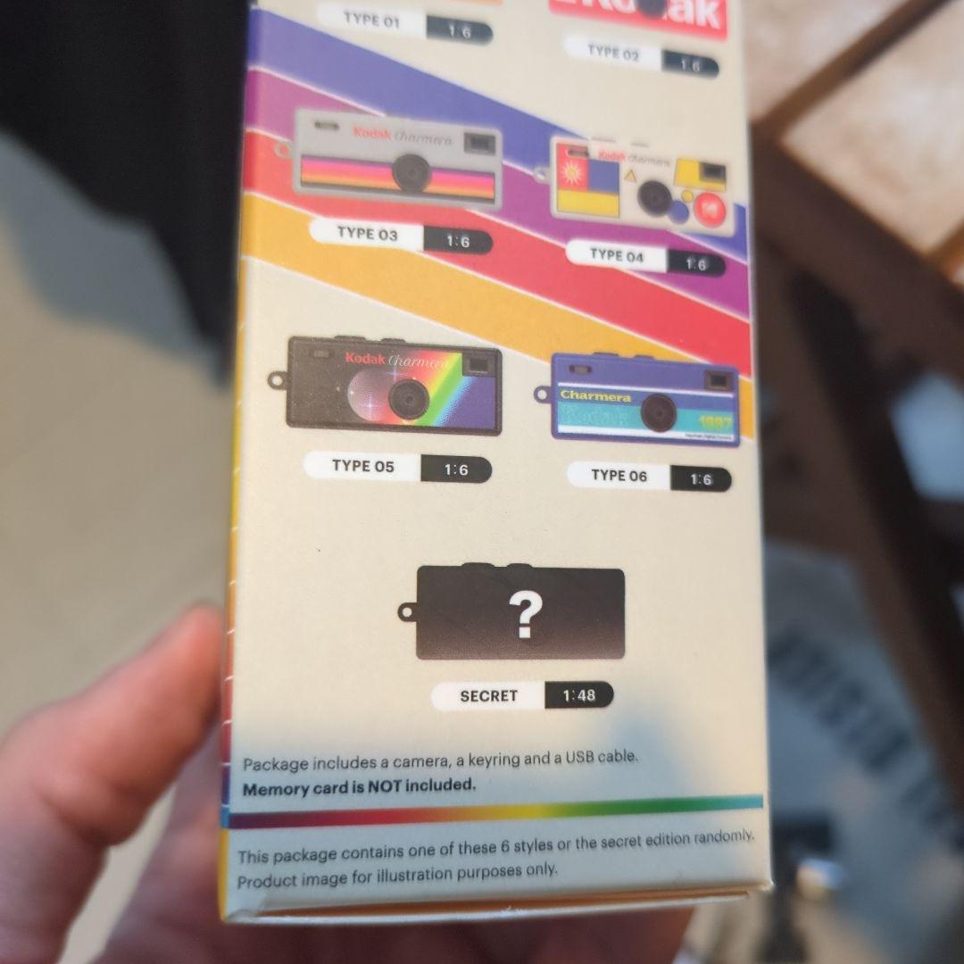 シークレット】Kodak Charmera キーチェーンデジタルカメラ クリア