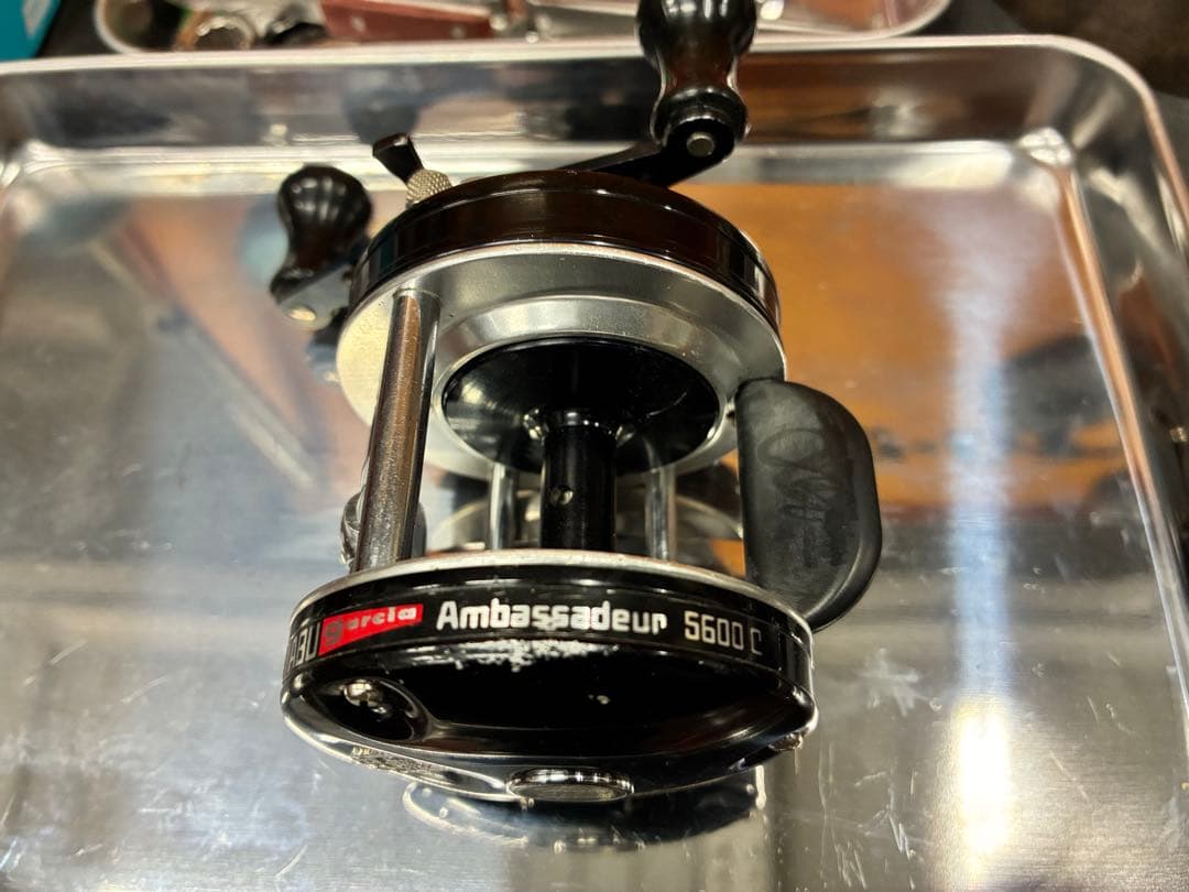 アブガルシア アンバサダー5600C オールド 黒ベロ