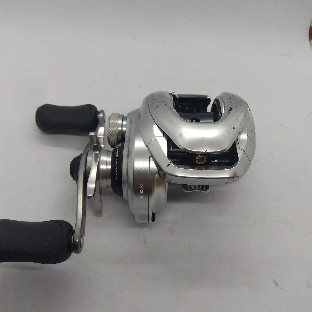 シマノ 16メタニウムMGL XG 右ハンドル ベイトリール 中古品 - メルカリ