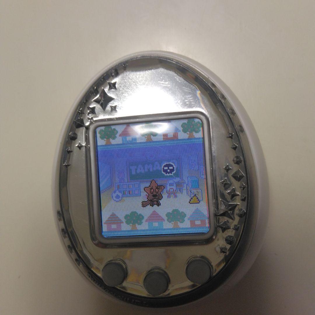 BANDAI タマゴッチ 卵型　本体のみ