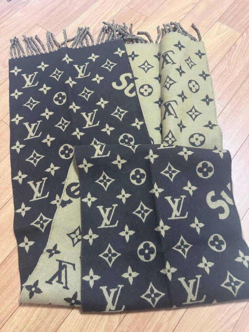 さとちんさん専用 ルイヴィトン シュプリーム MP1891マフラー - メルカリ