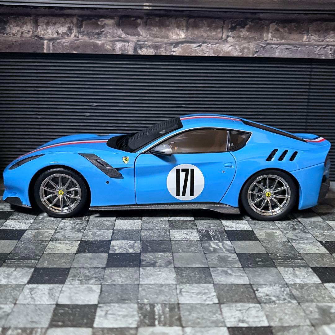 1/18 BBR フェラーリ F12 tdf #171 ツール・ド・フランス