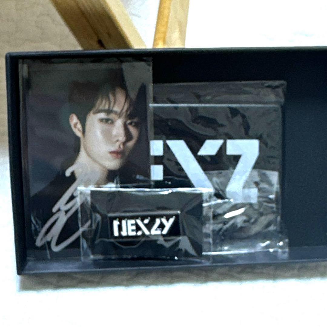 NEXZ ヒュイ 直筆サイン NEX2Y 早期入会特典 - メルカリ