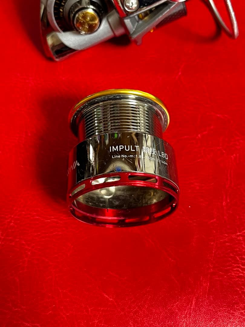 ダイワ フカセ グレ チヌ LBD インパルト リール