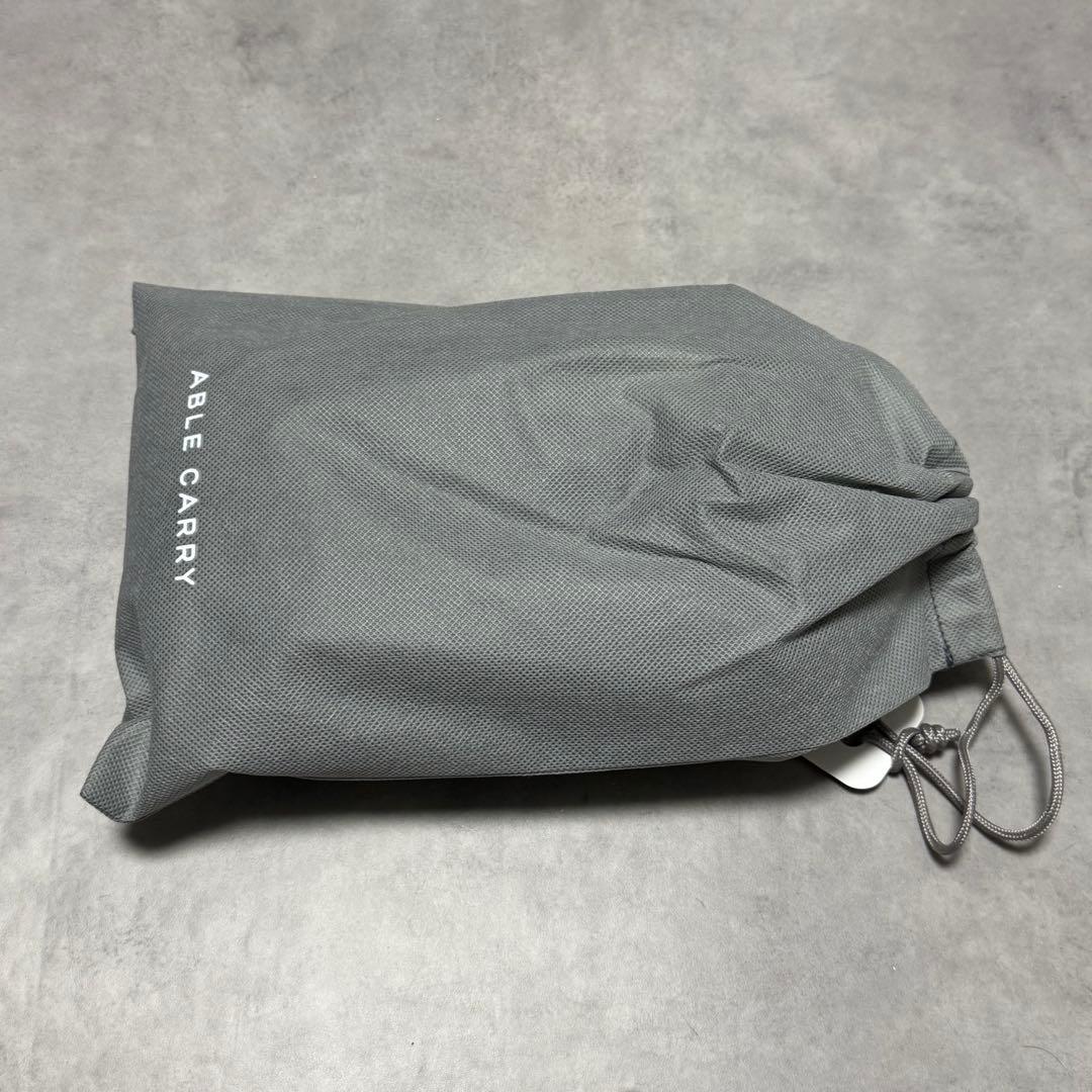 バッグ Able Carry Core Sling 2.5L Midnight Blue