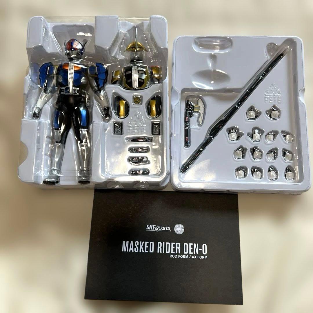 S.H.Figuarts 仮面ライダー電王 ロッドフォーム/アックスフォーム