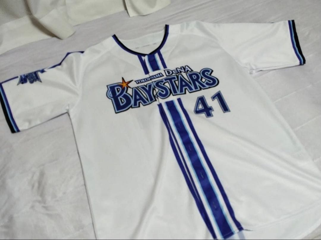 横浜DeNAベイスターズ ホームユニフォーム 佐々木千隼 - メルカリ