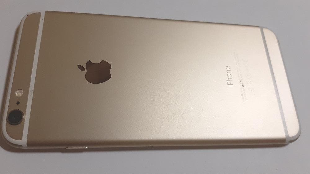 ジャンク iPhone6 PLUS 128GB 電池82％ 画面割れ - メルカリ