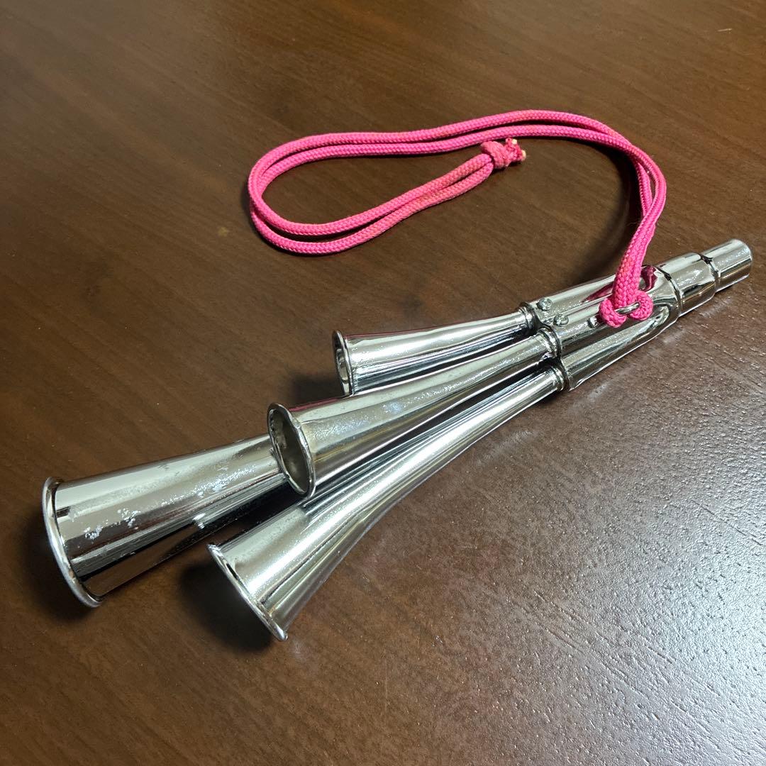 チアホーン サッカーホーン 4連ホーン 応援グッズ - メルカリ