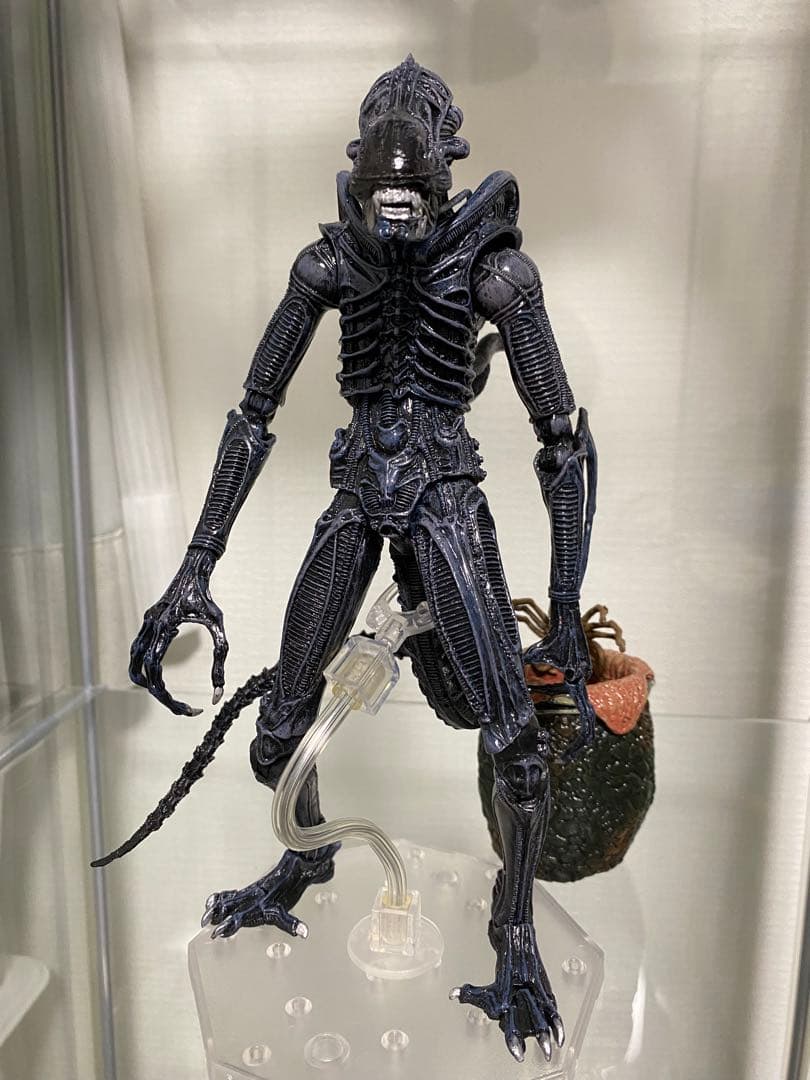 NECA ネカ アルティメット ウォーリー エイリアン プレデター