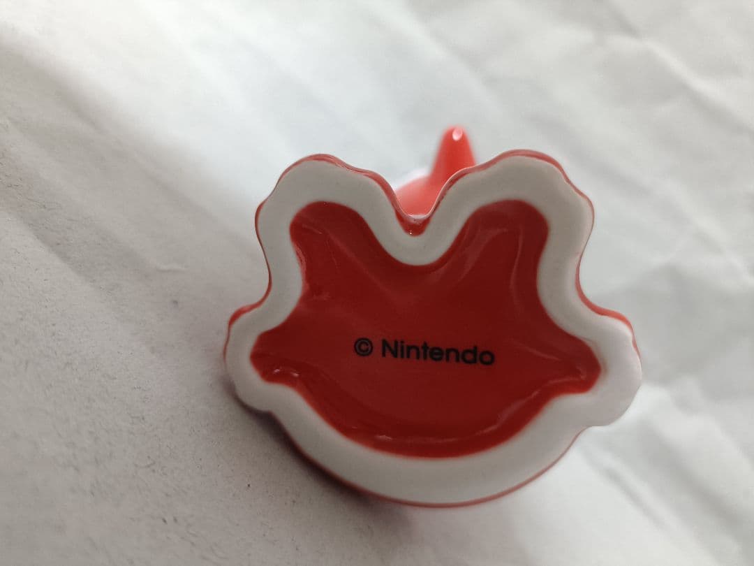 ピクミン　一輪挿し　赤ピクミン