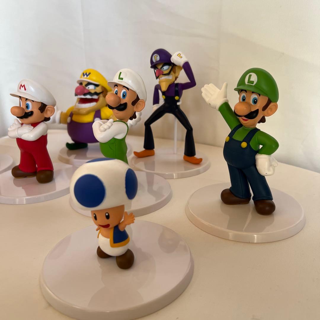 スーパーマリオ　フィギュア8点セット