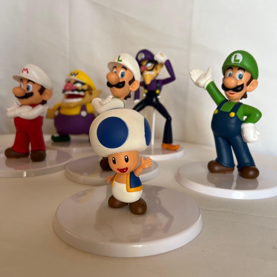 スーパーマリオ　フィギュア8点セット