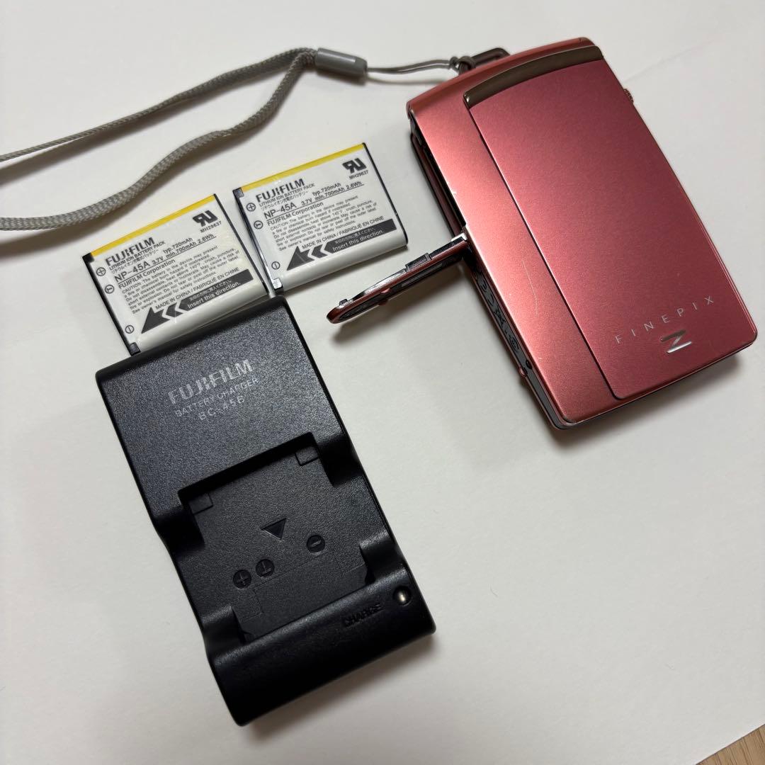 Fujifilm FinePix Z1100EXR 本体+バッテリー2個+充電器 imgrc0103535505.jpg