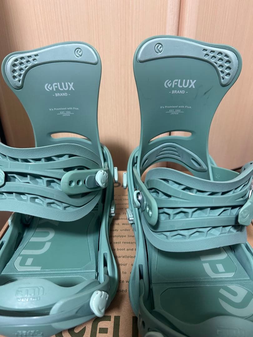 ち*い様 FLUX F22GSXT ビンディング XS ミントグリーン GS - メルカリ