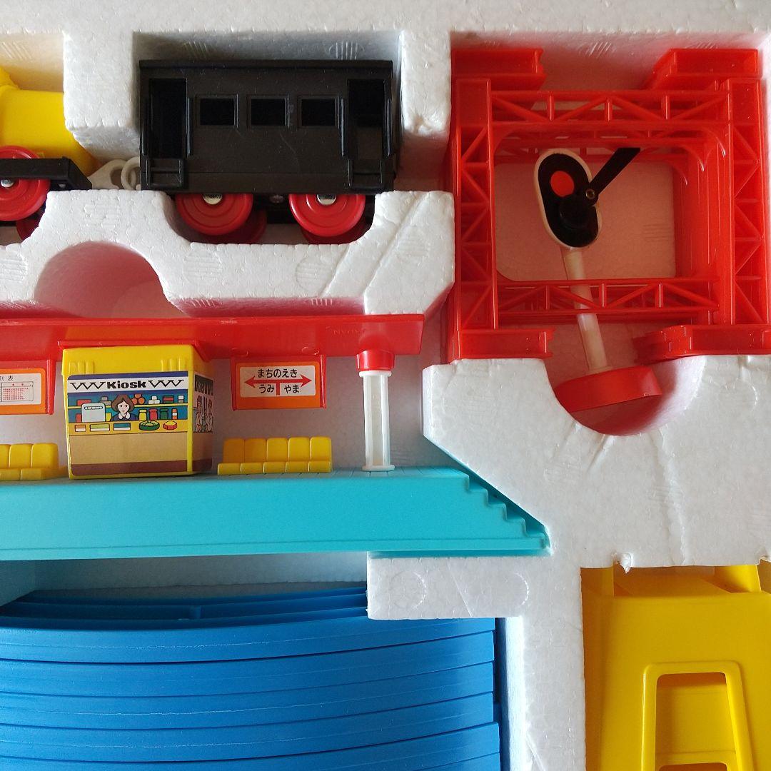 電気機関車ＥＦ１５＋貨物車 立体交差セット(廃版プラレール)