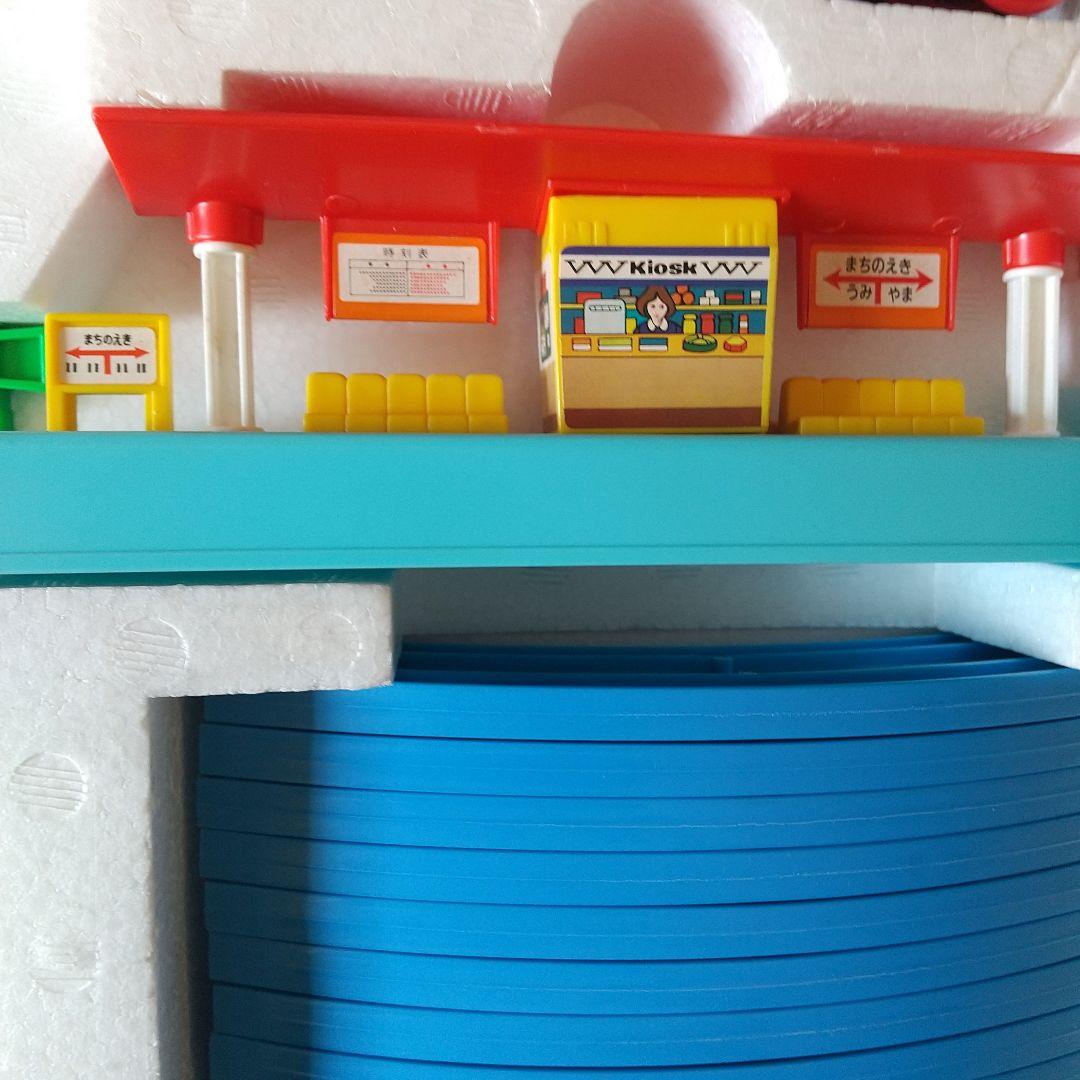 電気機関車ＥＦ１５＋貨物車 立体交差セット(廃版プラレール)