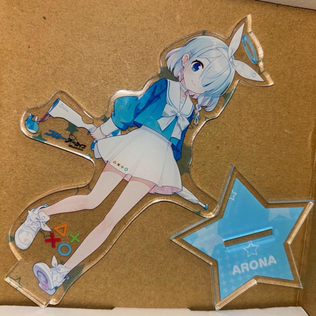 ブルーアーカイブ　アロナ　アクリルスタンド