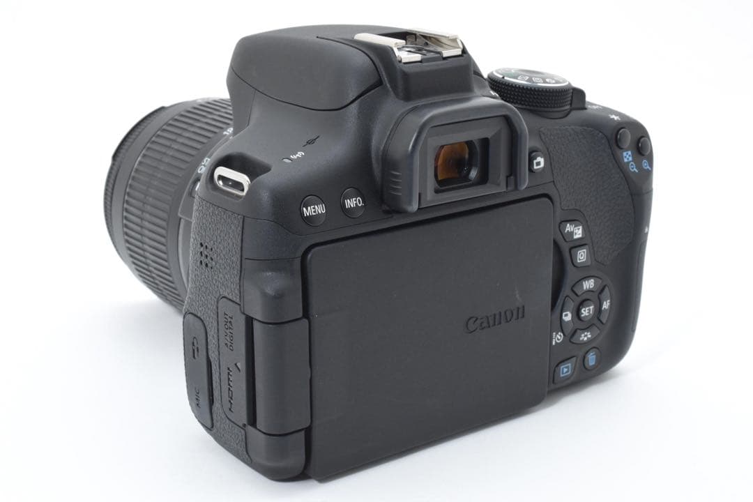 ✨動作OK✨Canon kiss X8i 回転式液晶 2420万画素 卒業 入学 - メルカリ