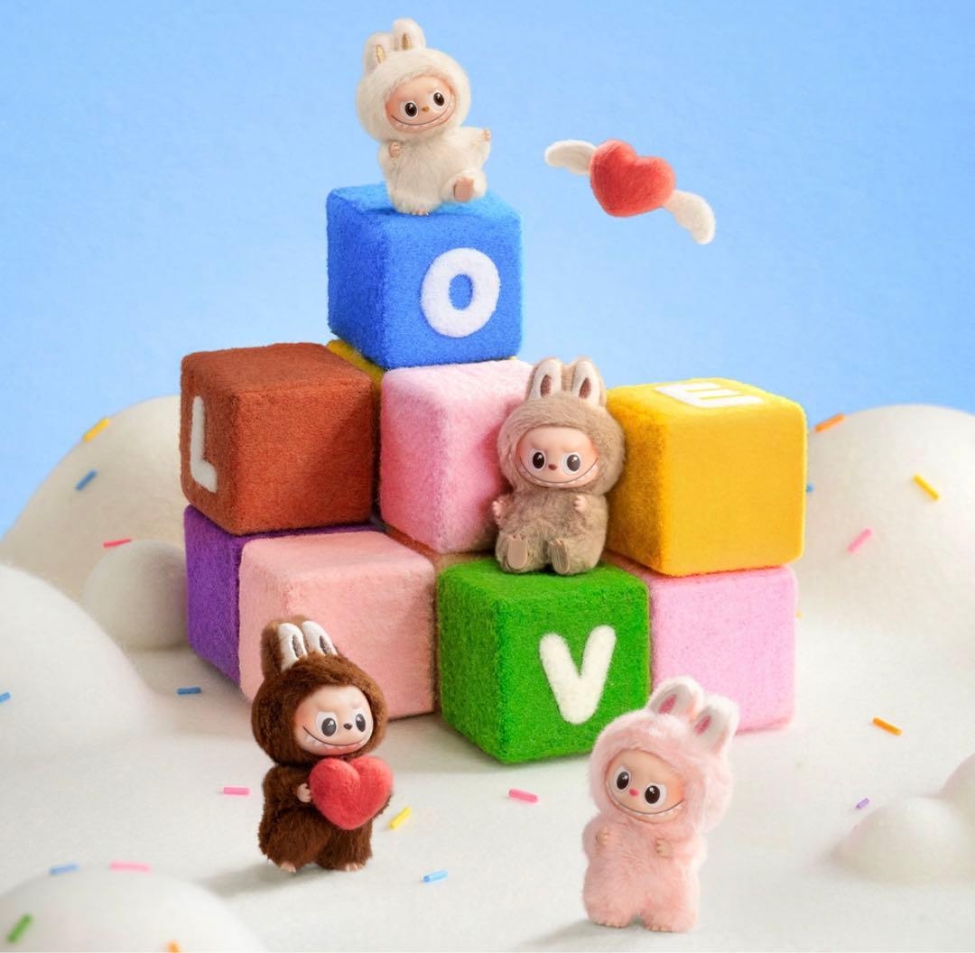 THE MONSTER PIN FOR LOVEシリーズ ぬいぐるみ