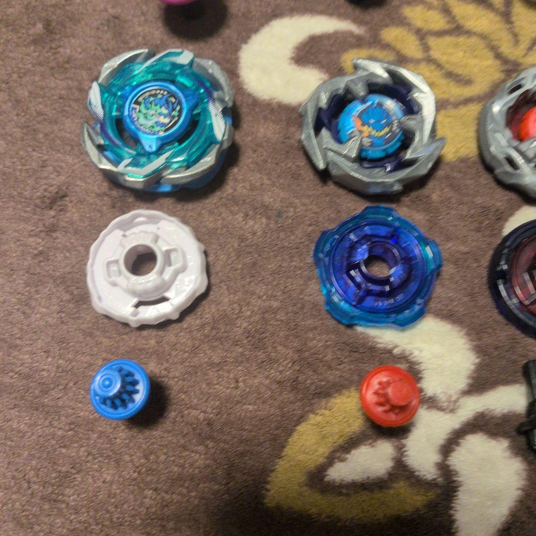 ベイブレードX引退品シューター付き