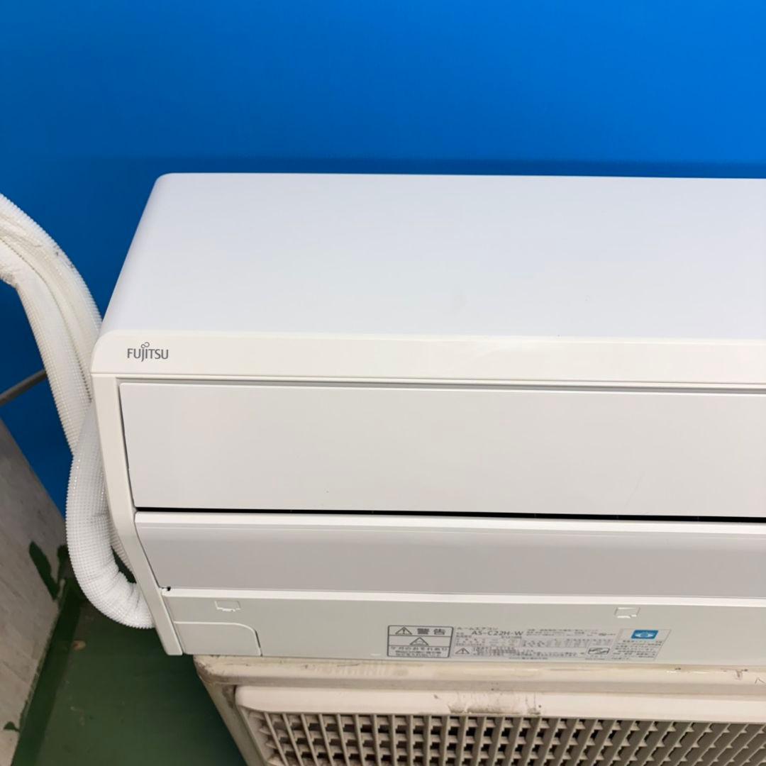 725 モデルルーム展示品 ルームエアコン 容量2.2kw 6畳〜8畳向け