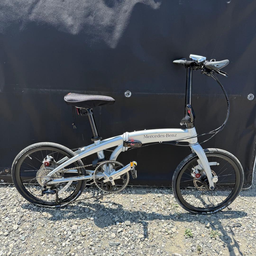 メルセデス・ベンツ シルバー 20型20段変速付き折りたたみ自転車