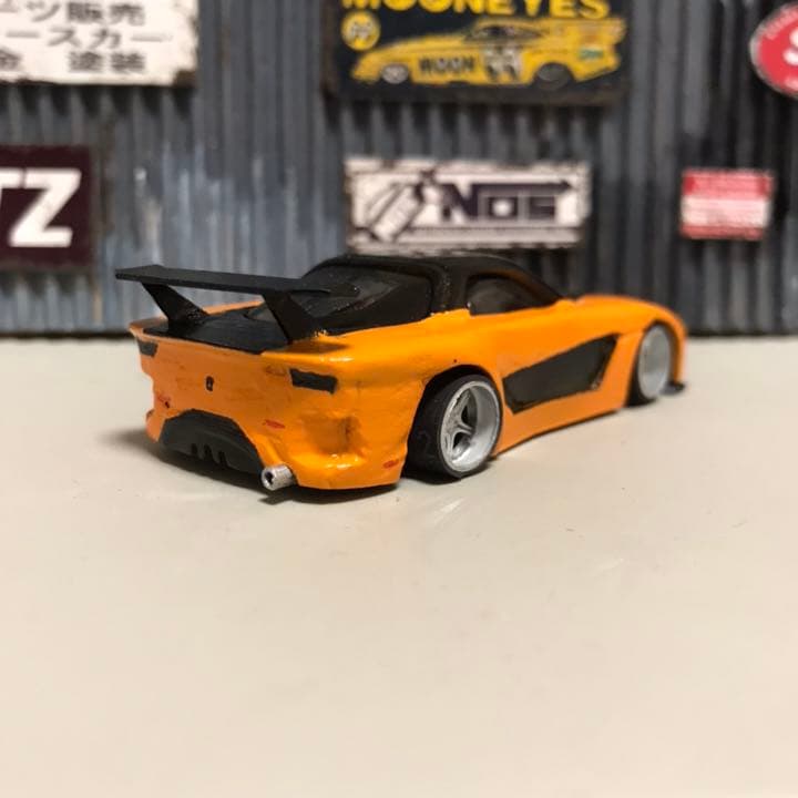 ホットウィール カスタム ワイルドスピード RX-7 トミカ 京商 ベル